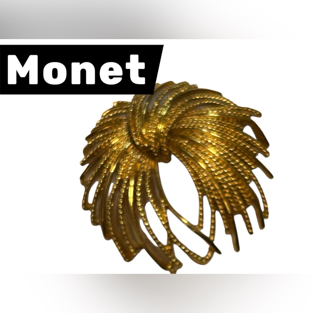 Monet Vintage Flourish Brooch